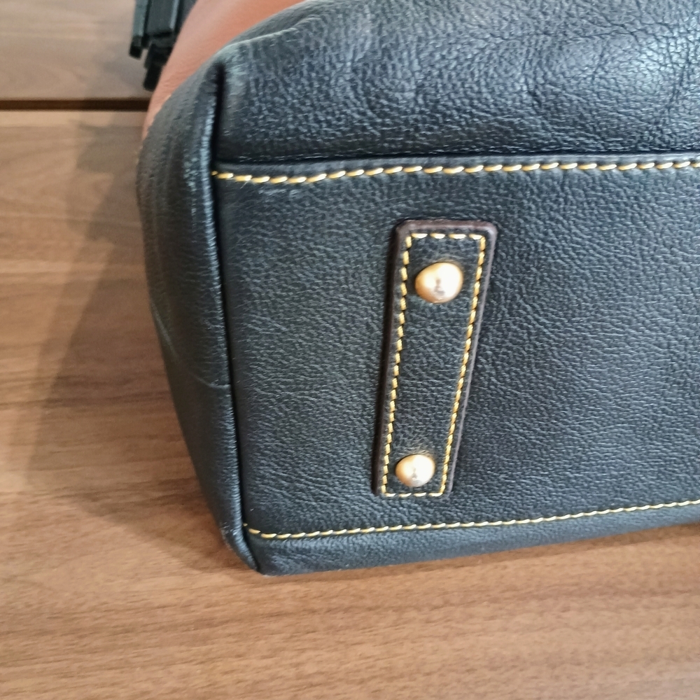 Dooney & Bourke Tan and Black Leather Hobo Bag - Picture 5 of 15